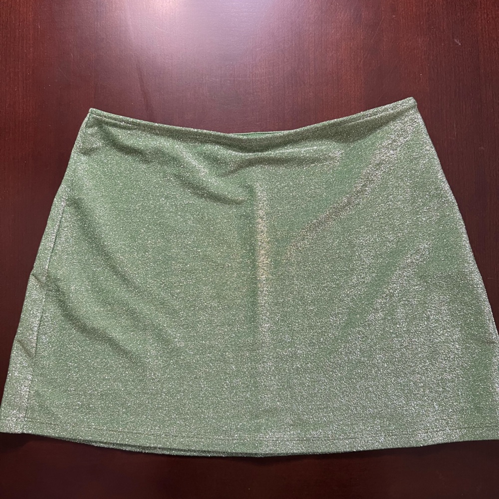 NWOT Victoria’s Secret Green Glitter Bathing  Suit  Cover-up  Skirt Sz S - Picture 2 of 4